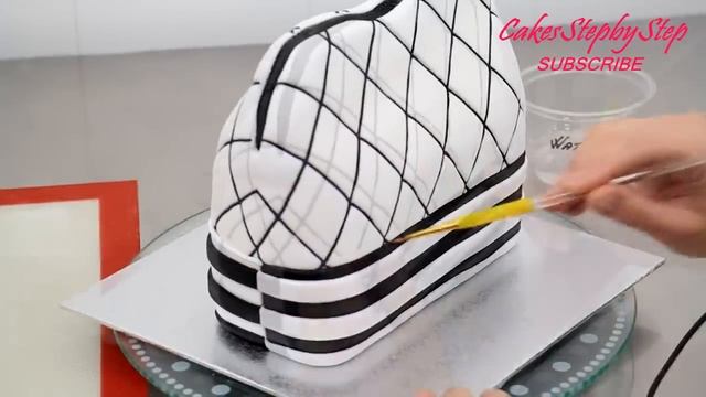 How To Make a Fashion HANDBAG Cake with MAKEUP | Pastel Bolso con Maquillaje смотреть онлайн