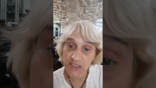 Любящая свободу. Стихи. Эстэр. смотреть онлайн