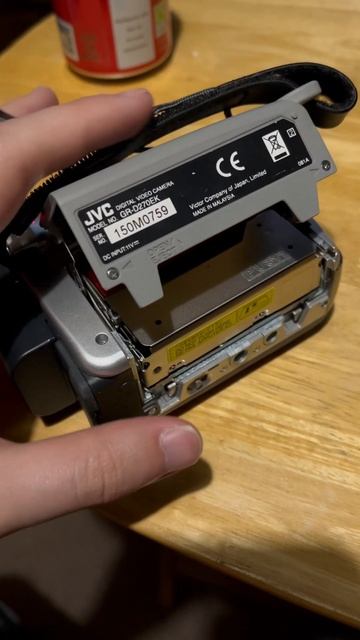 This never gets old. #youtube #ytshorts #gwolf #oldcameras #camera #camcorder #welshyoutuber