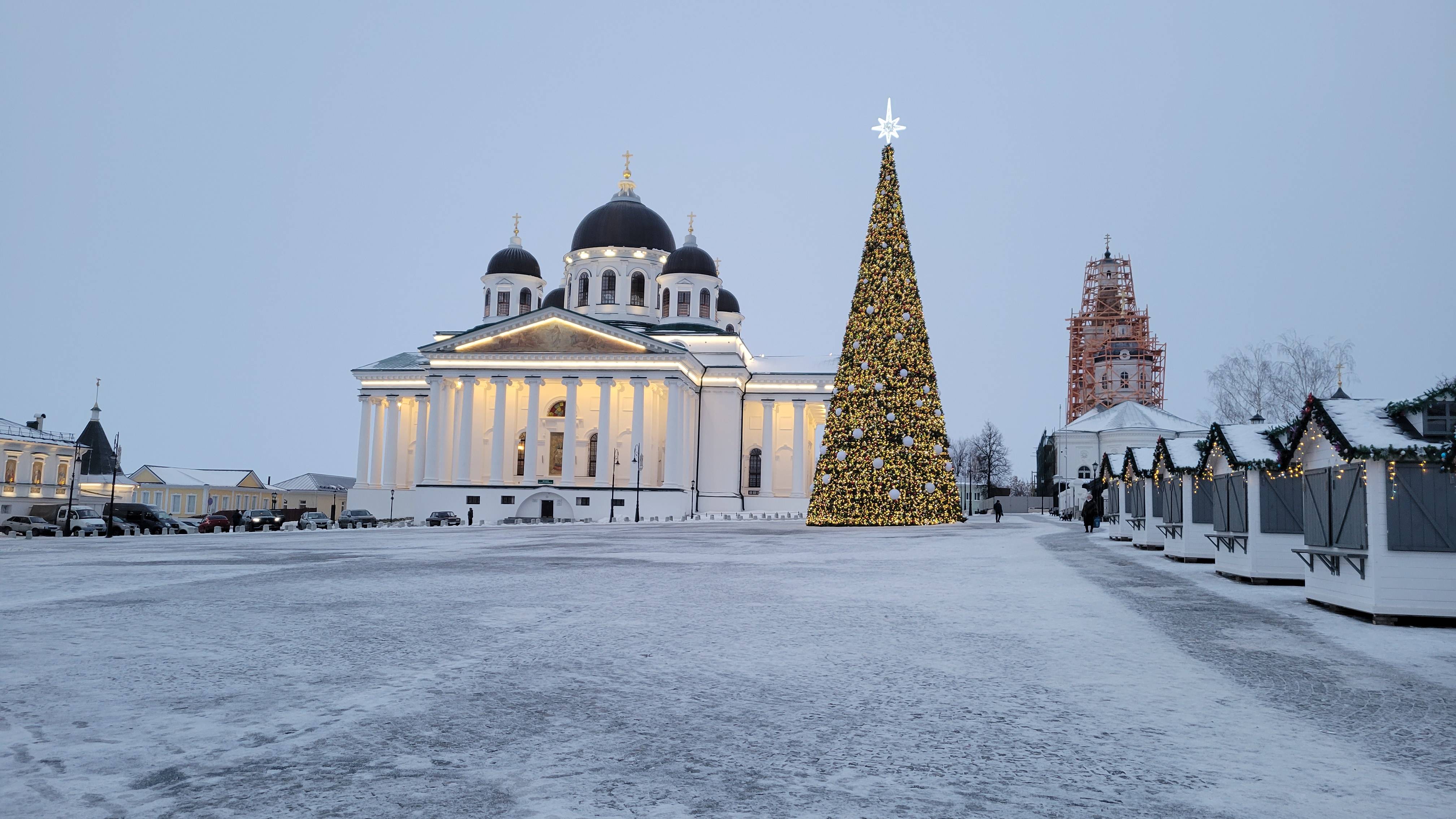 Новый год 2025