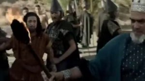 Анания, Мисаил и Азария на поле Деир перед царëм вавилонским😯 #царь #фильм #видео #вавилон #истукан