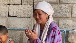 Туулган кунунуз менен куттуктап ОШ Шаарынан белек жонотту. Доставка +996557877117