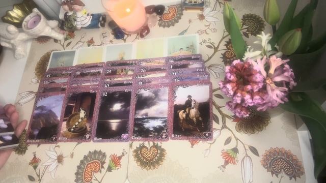 Среди препятствий без числа опасности минуя волна несла ее несла и пригнала вплотную