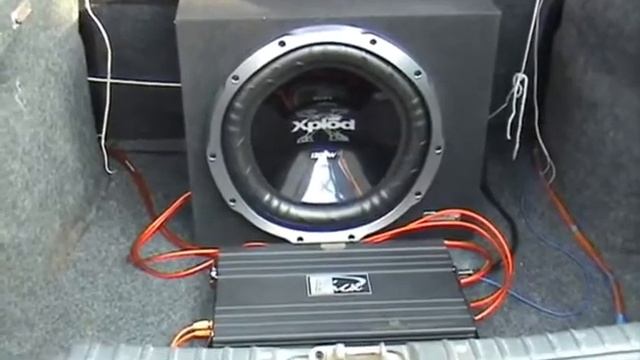 Feel The Sound Bass Of Sony Xplod 1300 W смотреть онлайн