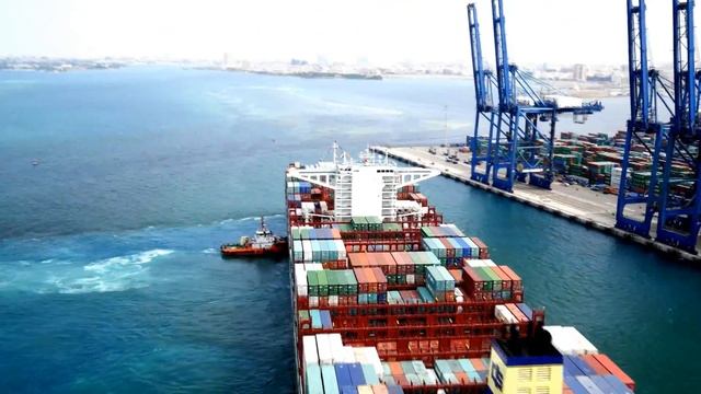 Red Sea Gateway Terminal - Welcoming CSCL Globe