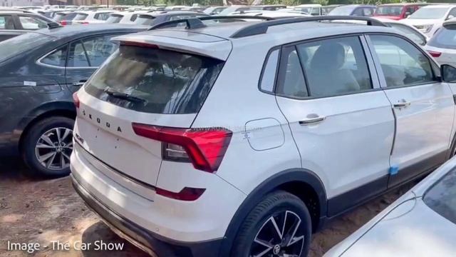 Skoda Kushaq Monte Carlo White Colour смотреть онлайн