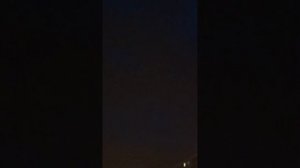 Летающий объект над Москвой, это не монтаж.