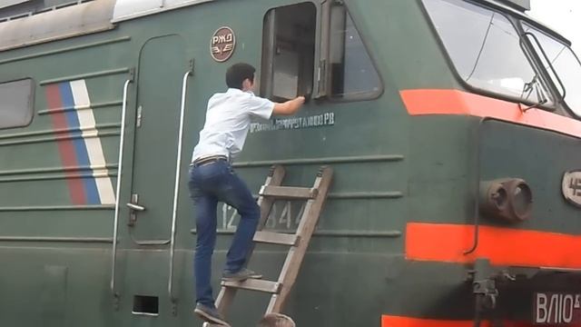 Приёмка электровоза ВЛ10К на ст. Седельниково