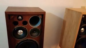 Refinish of Sansui SP-2000 Speaker