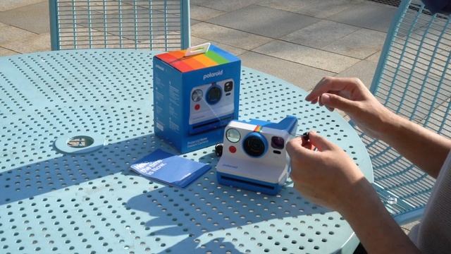 Polaroid Now Generation 2 i-Type Instant Camera смотреть онлайн