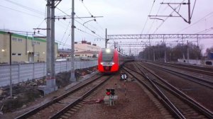 "Ласточка"-Комфорт прибывает на станцию Подсолнечная