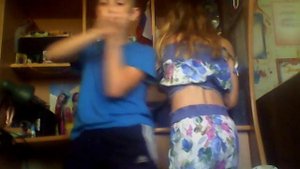 Ксюшу ударило током