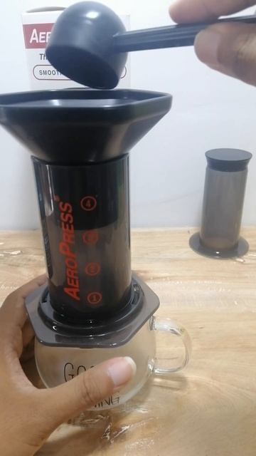 Brazilian Santos Coffee Review (Excelso) - Aeropress #braziliancoffee #aeropress #shorts смотреть онлайн