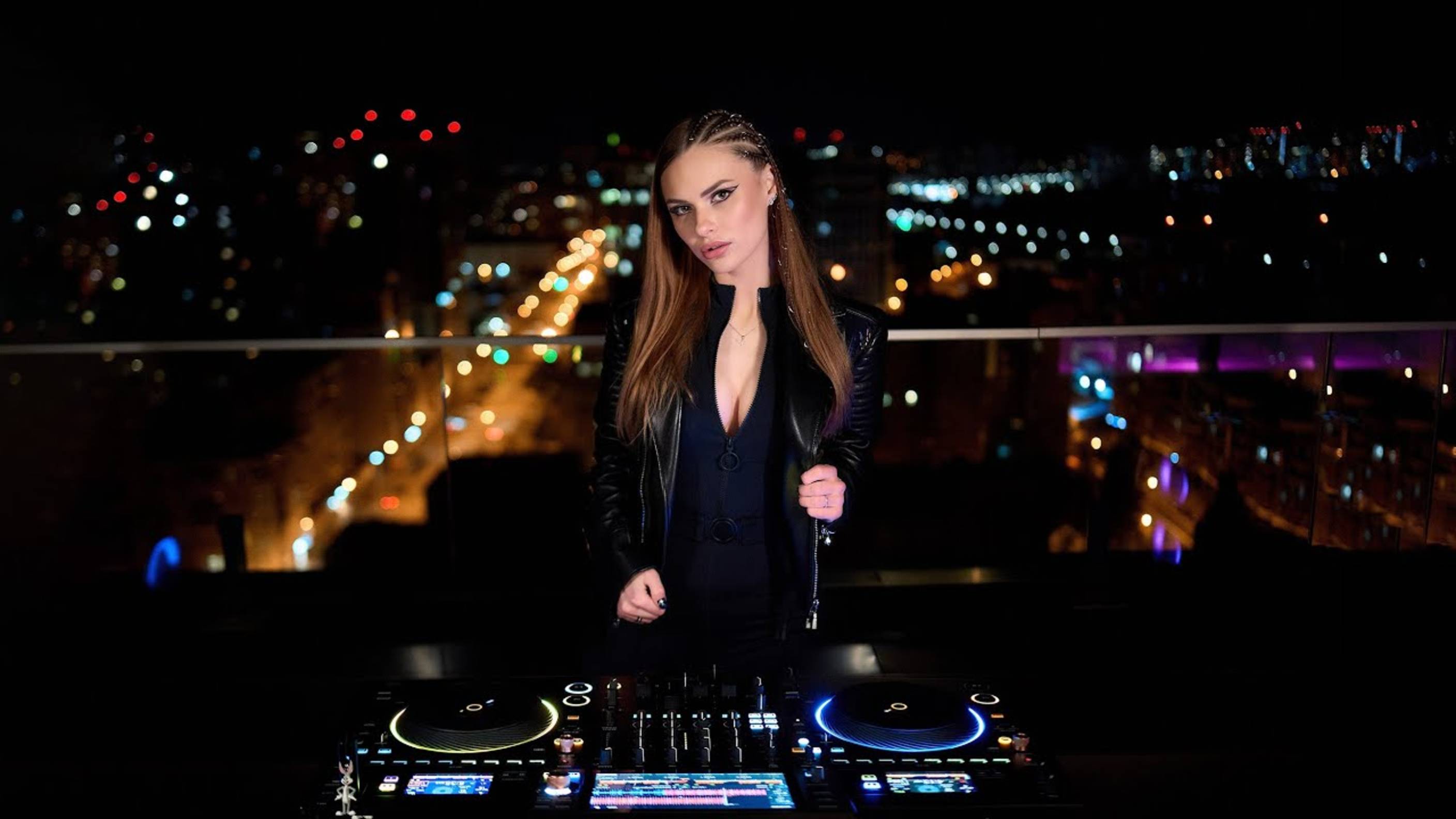 DJ NESSA | Live Melodic Techno & Progressive House Mix   Beautiful View Terrace