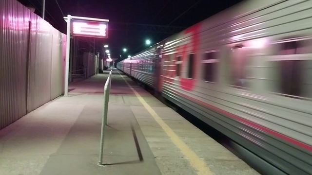 Электровоз ЭП2К-154 с пассажирским  поездом №285А "Мурманск-Новороссийск"