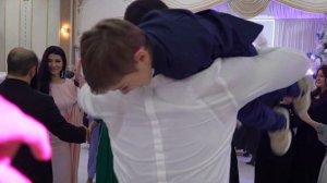 Ромик Кембералиев Дустар Лезгинская песня #lezginkadance #shotrs #caucasiandance