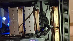 Продуваемость корпуса ПК с глухой передней панелью, но с боковыми прорезями