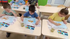 Ганиева Ленара Акимовна - Отрывок занятия по рисованию "Царство Золотой рыбки"