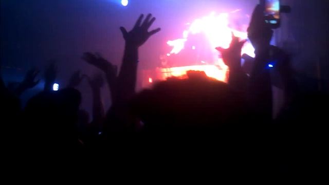 R3hab - Flashlight LIVE