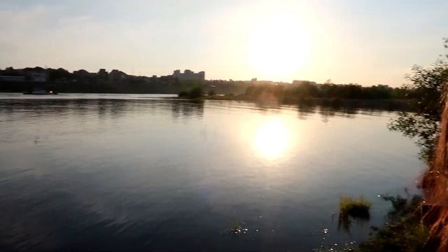 VLOG: СПРЫГНУЛ С МОСТА?! смотреть онлайн