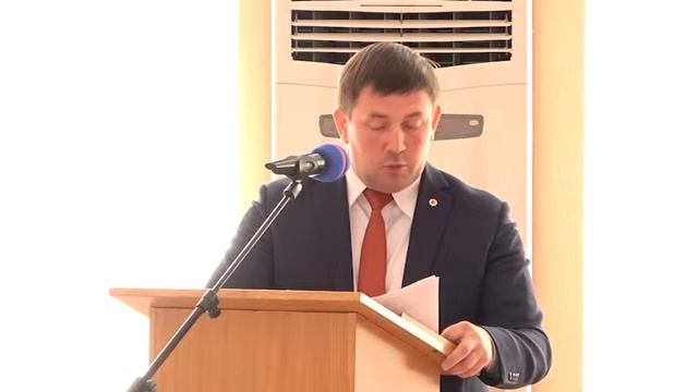 Что решает молодежь в жизни Каменска? смотреть онлайн