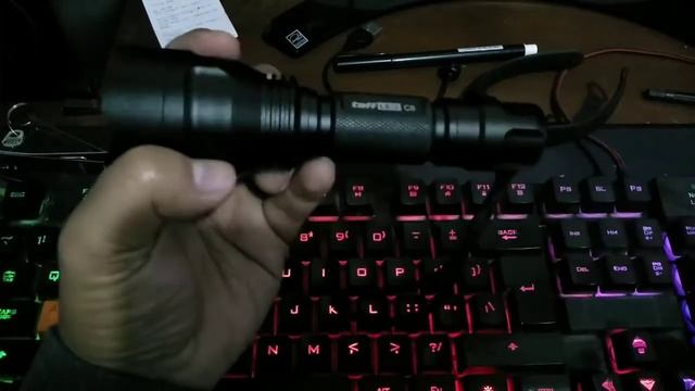 Review Tes Malam TaffLED C8 Senter LED Flashlight Waterproof Cree Q5 3800 Lumens смотреть онлайн