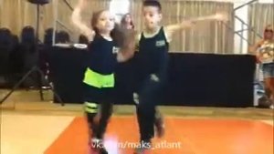 Зажигательный детский танец