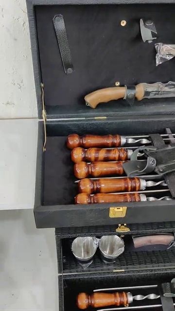 Шашлычный Набор в Кейсе отличный подарок смотреть онлайн