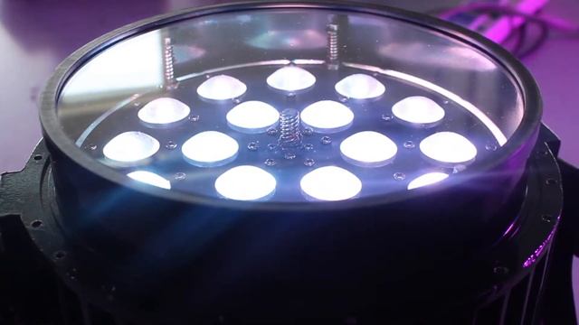 Factory Supplier led 18pcs 18w rgbwa uv 6in1 waterproof ip65 zoom high quality stage par light смотреть онлайн