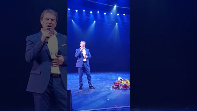 Арби Цураев - песня легенда Нана! смотреть онлайн