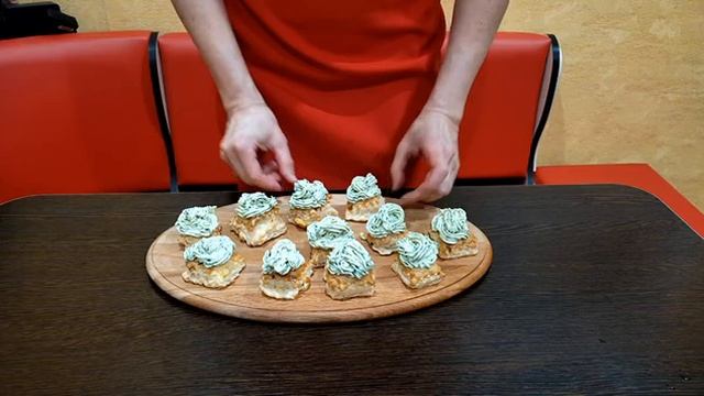 ОЧЕНЬ ВКУСНАЯ ЗАКУСКА ДЛЯ ПРАЗДНИЧНОГО И НОВОГОДНЕГО СТОЛА!#праздничнаязакуска#еда