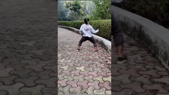 Naach Meri Rani Cover by Gravity Dance and Fitness Studio... #naachmerirani #varsha #prichi
