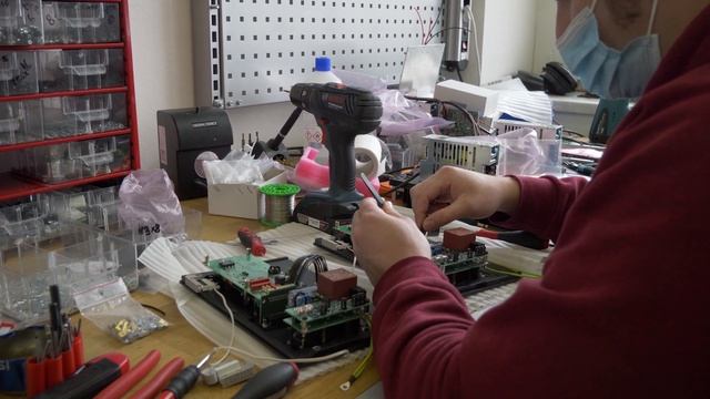 KVANT Insider - Introduction смотреть онлайн