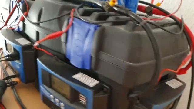 Powercap Supercaps 36× 500F without expensive Solar Battery. Super Kondensatoren als PV Akku Ersatz