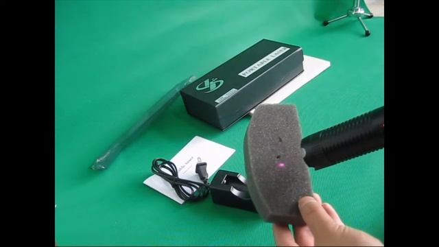 808nm 1500mw IR Laser Pointer from LuckLaser смотреть онлайн