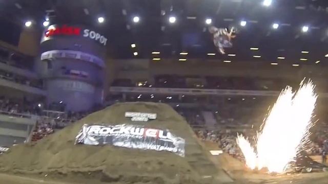 Tandem Backflip Hero Contest - Diverse Night of the Jumps 2015 смотреть онлайн