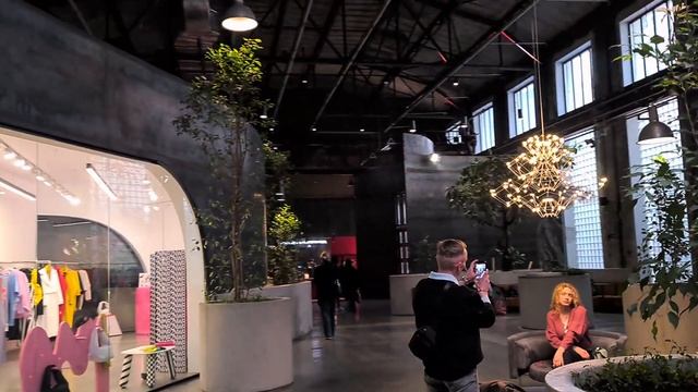 4k Virtual Tour of Supermetal, Moscow's Hottest New Destination