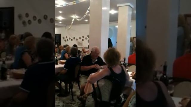 Io Vagabondo - La Conchiglia Hotel (Torre Pedrera) смотреть онлайн