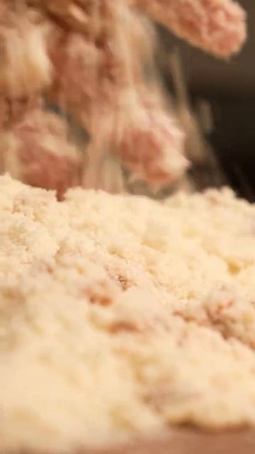 How to make traditional Chinese dessert with rose petals? #shorts #rosecake