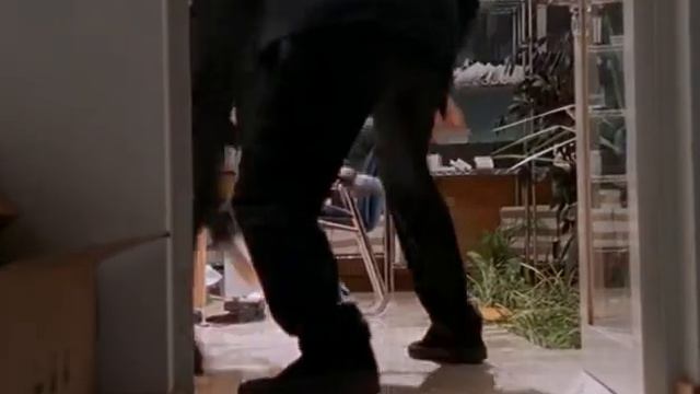 Электронныежучки - Что происходит 4 Сезон 4 Серия