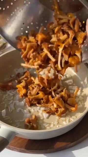 Лисички в сметане смотреть онлайн