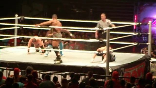 Air Boom!! Evan Bourne and Kofi Kingston смотреть онлайн