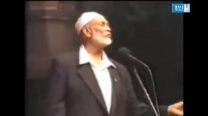 Эркек напсисин тыя албаса, аял эмне үчүн хижап оронушу керек? / Ахмад Дидаттын жообу