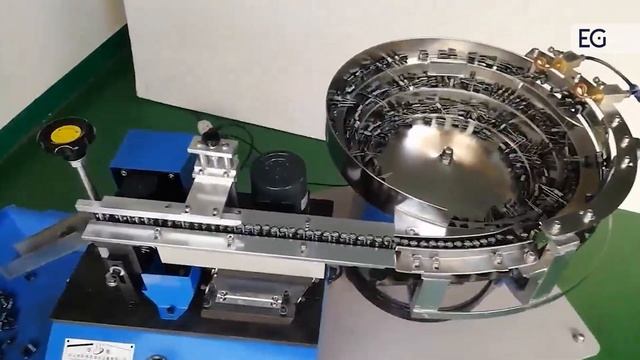 Станок для формовки выводов компонентов HD-901A смотреть онлайн