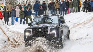 МАССОВЫЙ БОЙ МАШИН. ПСИХИ против TANK 300 , TOYOTA PRADO и RANGE ROVER