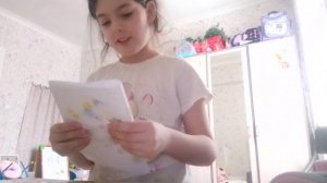 убираюсь в своей комнате