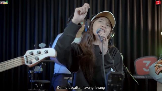 OLEH OLEH - RITA SUGIARTO || 3PEMUDA BERBAHAYA FEAT SALLSA BINTAN COVER смотреть онлайн