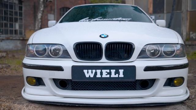 Your Car Story #3 - BMW E39 STANCE смотреть онлайн
