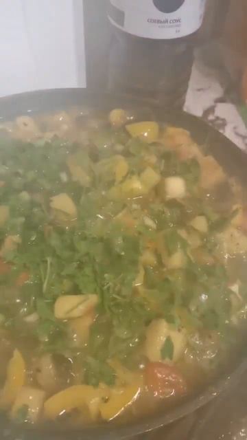 Готовлю вкуснятину... Весеннее блюдо тушёные овощи. смотреть онлайн