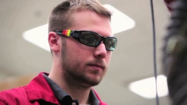 Laser Paint Stripping смотреть онлайн